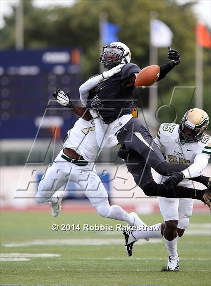 Thumbnail 3 in DeSoto vs. South Oak Cliff photogallery.