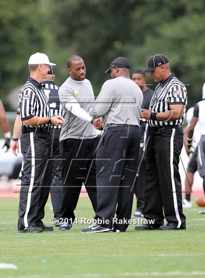 Thumbnail 1 in DeSoto vs. South Oak Cliff photogallery.