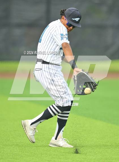 Thumbnail 2 in Kingwood vs. Pasadena Memorial (UIL Baseball 6A Region 3 Bi-District) photogallery.