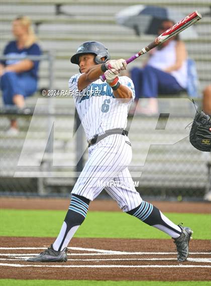 Thumbnail 1 in Kingwood vs. Pasadena Memorial (UIL Baseball 6A Region 3 Bi-District) photogallery.