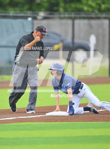 Thumbnail 2 in Kingwood vs. Pasadena Memorial (UIL Baseball 6A Region 3 Bi-District) photogallery.