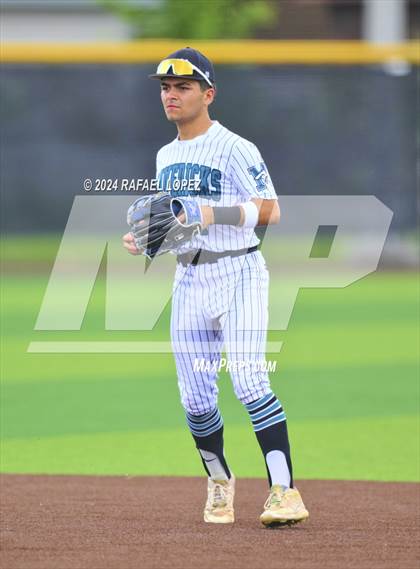 Thumbnail 2 in Kingwood vs. Pasadena Memorial (UIL Baseball 6A Region 3 Bi-District) photogallery.