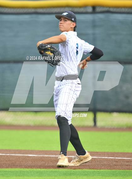 Thumbnail 1 in Kingwood vs. Pasadena Memorial (UIL Baseball 6A Region 3 Bi-District) photogallery.