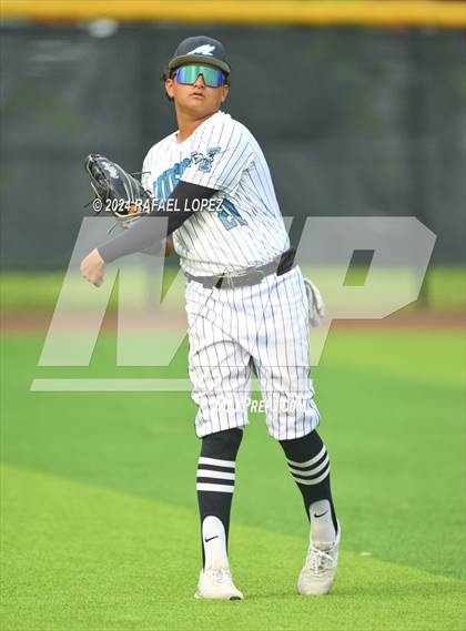 Thumbnail 1 in Kingwood vs. Pasadena Memorial (UIL Baseball 6A Region 3 Bi-District) photogallery.