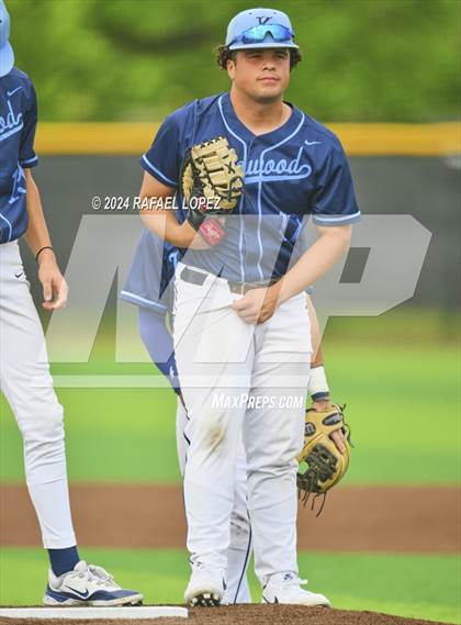 Thumbnail 2 in Kingwood vs. Pasadena Memorial (UIL Baseball 6A Region 3 Bi-District) photogallery.