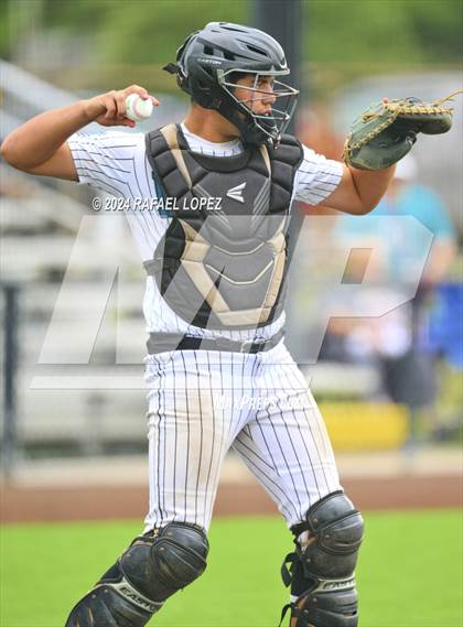 Thumbnail 2 in Kingwood vs. Pasadena Memorial (UIL Baseball 6A Region 3 Bi-District) photogallery.