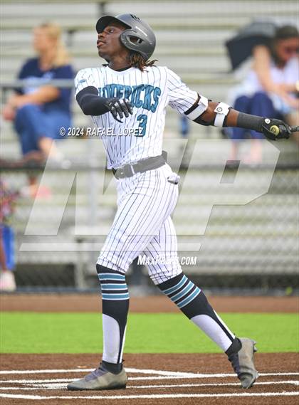 Thumbnail 1 in Kingwood vs. Pasadena Memorial (UIL Baseball 6A Region 3 Bi-District) photogallery.