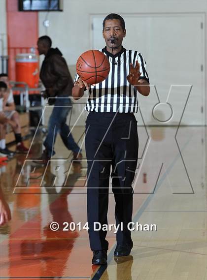 Thumbnail 3 in San Marino vs. Marshall (Poly Tournament) photogallery.