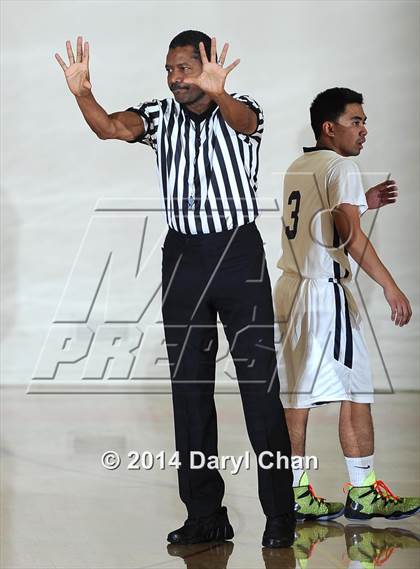 Thumbnail 3 in San Marino vs. Marshall (Poly Tournament) photogallery.