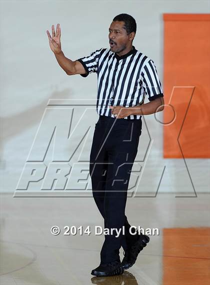 Thumbnail 2 in San Marino vs. Marshall (Poly Tournament) photogallery.