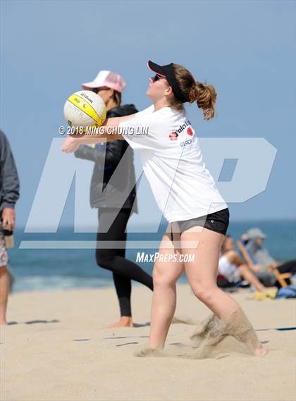 Thumbnail 1 in Palos Verdes vs. South (IBVL Competition) photogallery.
