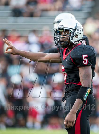 Thumbnail 3 in Butler vs Mallard Creek (American Legion Memorial Stadium)  photogallery.