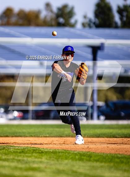 Thumbnail 1 in Arrowhead Christian @ Rancho Cucamonga photogallery.