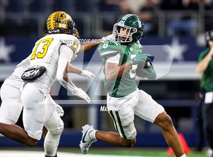 Thumbnail 3 in Franklin vs. Malakoff (UIL 3A D1 Football Final) photogallery.