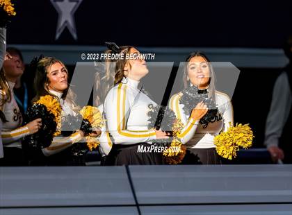 Thumbnail 3 in Franklin vs. Malakoff (UIL 3A D1 Football Final) photogallery.