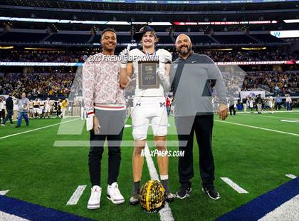 Thumbnail 3 in Franklin vs. Malakoff (UIL 3A D1 Football Final) photogallery.