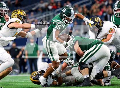 Thumbnail 1 in Franklin vs. Malakoff (UIL 3A D1 Football Final) photogallery.