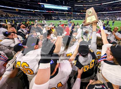 Thumbnail 2 in Franklin vs. Malakoff (UIL 3A D1 Football Final) photogallery.