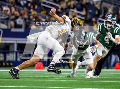 Thumbnail 3 in Franklin vs. Malakoff (UIL 3A D1 Football Final) photogallery.