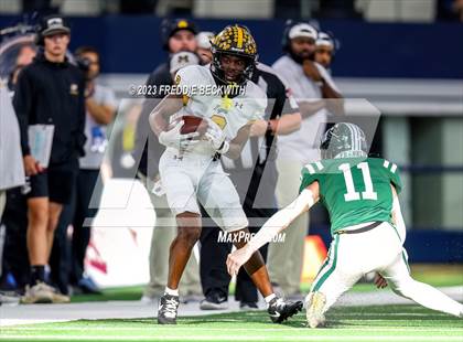 Thumbnail 1 in Franklin vs. Malakoff (UIL 3A D1 Football Final) photogallery.