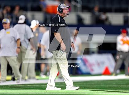 Thumbnail 2 in Franklin vs. Malakoff (UIL 3A D1 Football Final) photogallery.