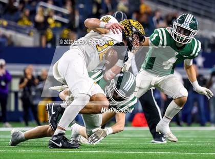 Thumbnail 2 in Franklin vs. Malakoff (UIL 3A D1 Football Final) photogallery.