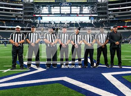 Thumbnail 3 in Franklin vs. Malakoff (UIL 3A D1 Football Final) photogallery.