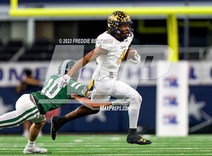 Thumbnail 3 in Franklin vs. Malakoff (UIL 3A D1 Football Final) photogallery.