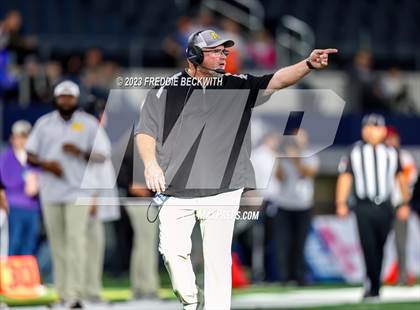 Thumbnail 1 in Franklin vs. Malakoff (UIL 3A D1 Football Final) photogallery.