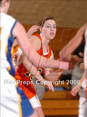 Thumbnail 3 in Mesa Verde vs. Sacramento Waldorf (Lincoln Invitational) photogallery.