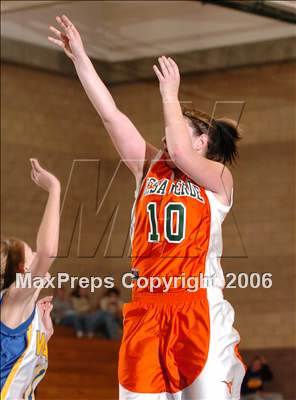 Thumbnail 2 in Mesa Verde vs. Sacramento Waldorf (Lincoln Invitational) photogallery.