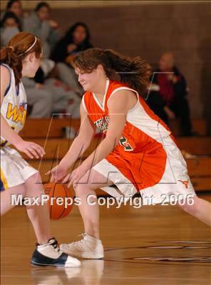 Thumbnail 3 in Mesa Verde vs. Sacramento Waldorf (Lincoln Invitational) photogallery.