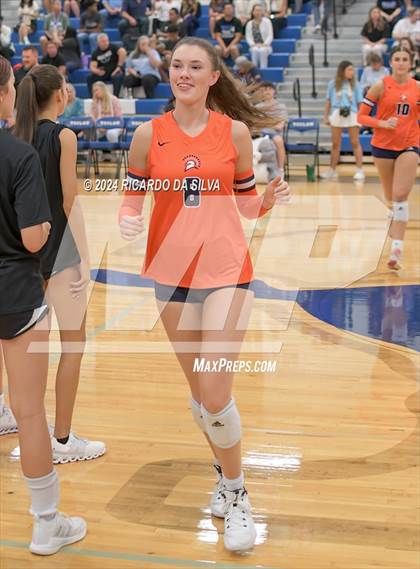 Thumbnail 3 in Katy Taylor vs Seven Lakes photogallery.