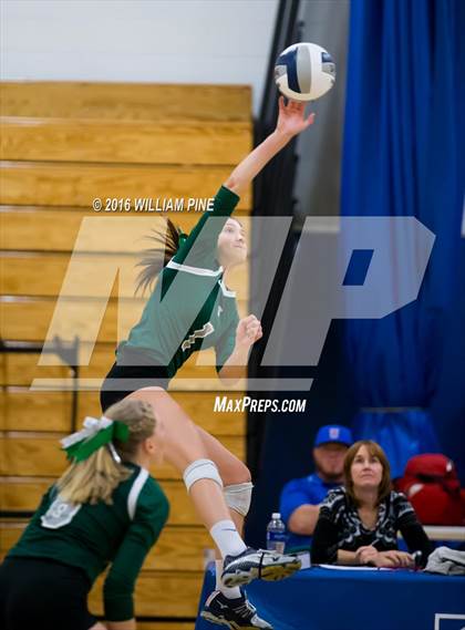 Thumbnail 3 in Westlake vs Spackenkill (NYSPHSAA Class B Regional Semifinal) photogallery.