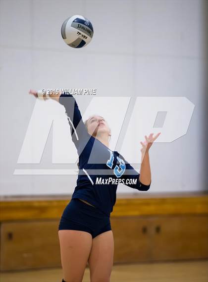 Thumbnail 1 in Westlake vs Spackenkill (NYSPHSAA Class B Regional Semifinal) photogallery.