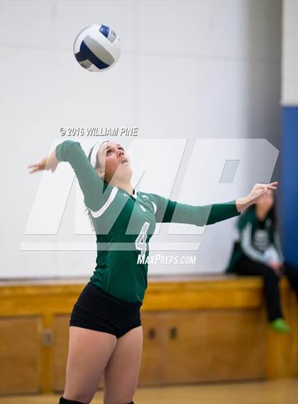 Thumbnail 2 in Westlake vs Spackenkill (NYSPHSAA Class B Regional Semifinal) photogallery.