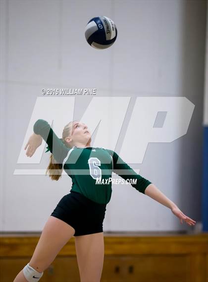 Thumbnail 2 in Westlake vs Spackenkill (NYSPHSAA Class B Regional Semifinal) photogallery.