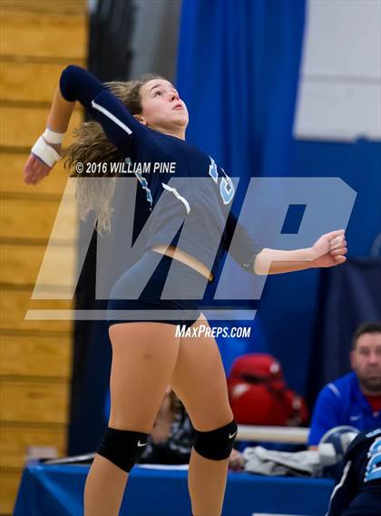 Thumbnail 3 in Westlake vs Spackenkill (NYSPHSAA Class B Regional Semifinal) photogallery.