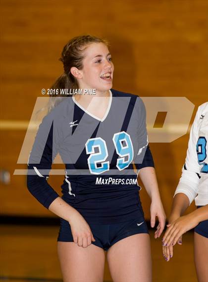 Thumbnail 2 in Westlake vs Spackenkill (NYSPHSAA Class B Regional Semifinal) photogallery.