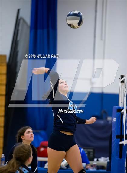 Thumbnail 3 in Westlake vs Spackenkill (NYSPHSAA Class B Regional Semifinal) photogallery.