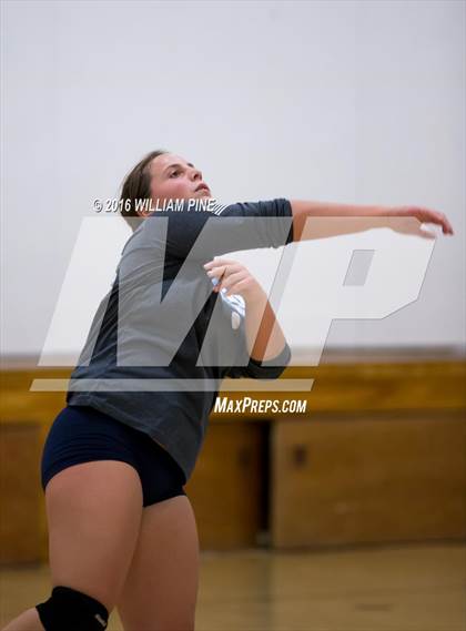 Thumbnail 3 in Westlake vs Spackenkill (NYSPHSAA Class B Regional Semifinal) photogallery.