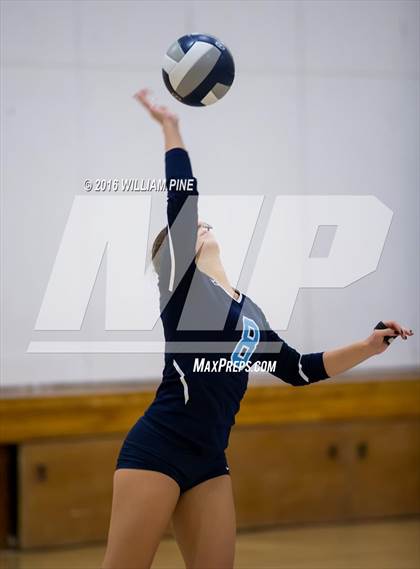 Thumbnail 3 in Westlake vs Spackenkill (NYSPHSAA Class B Regional Semifinal) photogallery.