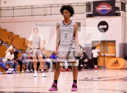 Thumbnail 2 in Calvary Christian Academy vs. Prolific Prep of Napa Christian (Holiday Hoopsgiving) photogallery.