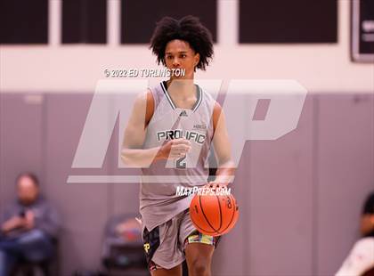 Thumbnail 3 in Calvary Christian Academy vs. Prolific Prep of Napa Christian (Holiday Hoopsgiving) photogallery.