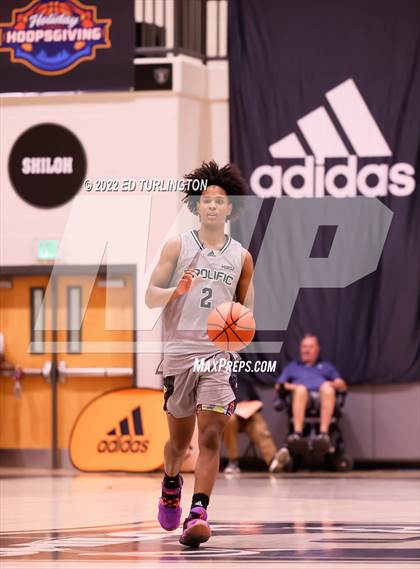 Thumbnail 3 in Calvary Christian Academy vs. Prolific Prep of Napa Christian (Holiday Hoopsgiving) photogallery.