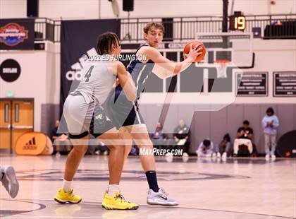 Thumbnail 3 in Calvary Christian Academy vs. Prolific Prep of Napa Christian (Holiday Hoopsgiving) photogallery.
