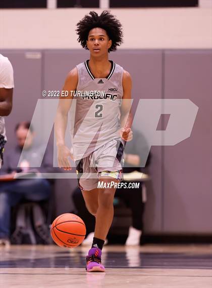 Thumbnail 1 in Calvary Christian Academy vs. Prolific Prep of Napa Christian (Holiday Hoopsgiving) photogallery.