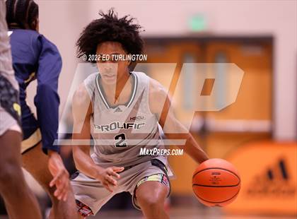 Thumbnail 3 in Calvary Christian Academy vs. Prolific Prep of Napa Christian (Holiday Hoopsgiving) photogallery.
