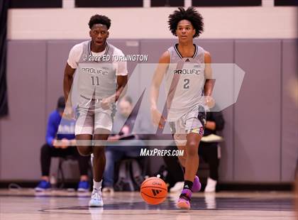 Thumbnail 3 in Calvary Christian Academy vs. Prolific Prep of Napa Christian (Holiday Hoopsgiving) photogallery.