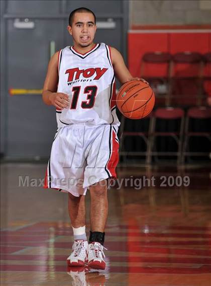 Thumbnail 1 in Santa Margarita vs. Troy (Nike Extravaganza) photogallery.